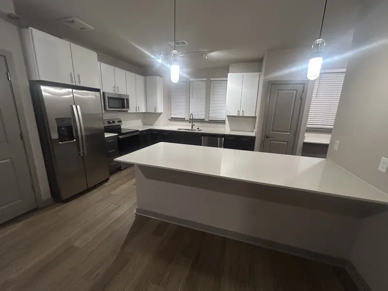 A cleaned kitchen from Ma’s Cleaning’s existing portfolio